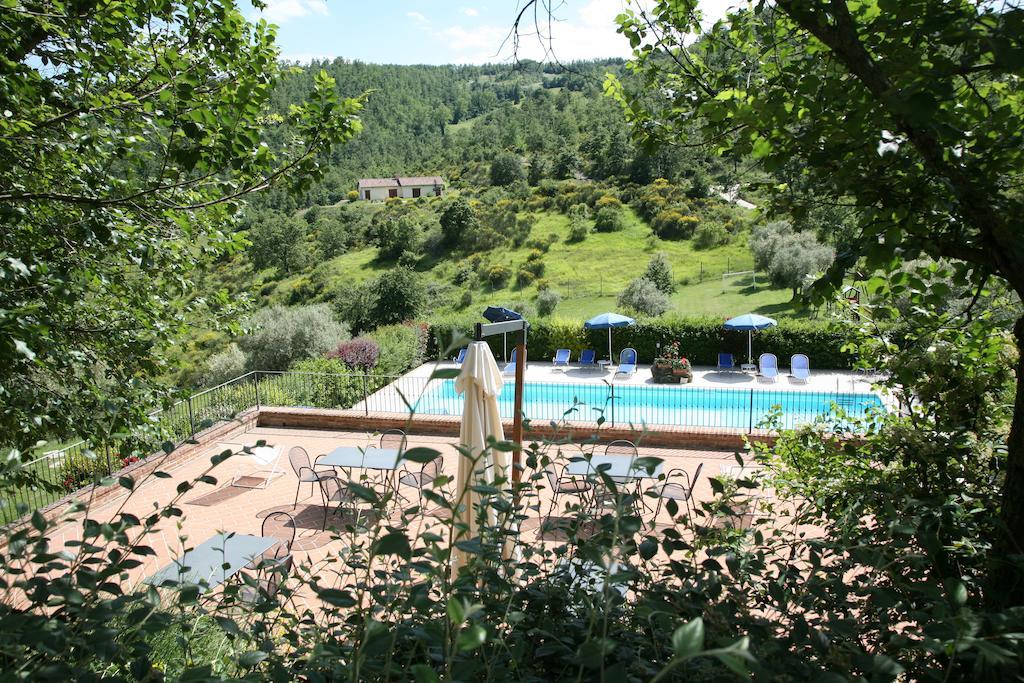 Agriturismo Casalta Gubbio Bagian luar foto